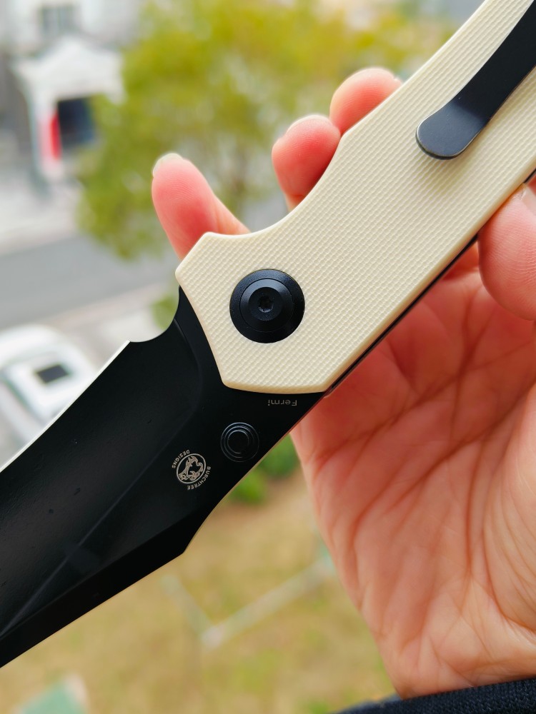 Tenable Fermi  14C28N钢  G10手柄  T1122A1