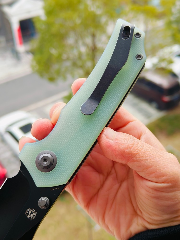 Tenable Fermi  14C28N钢  G10手柄  T1122A2