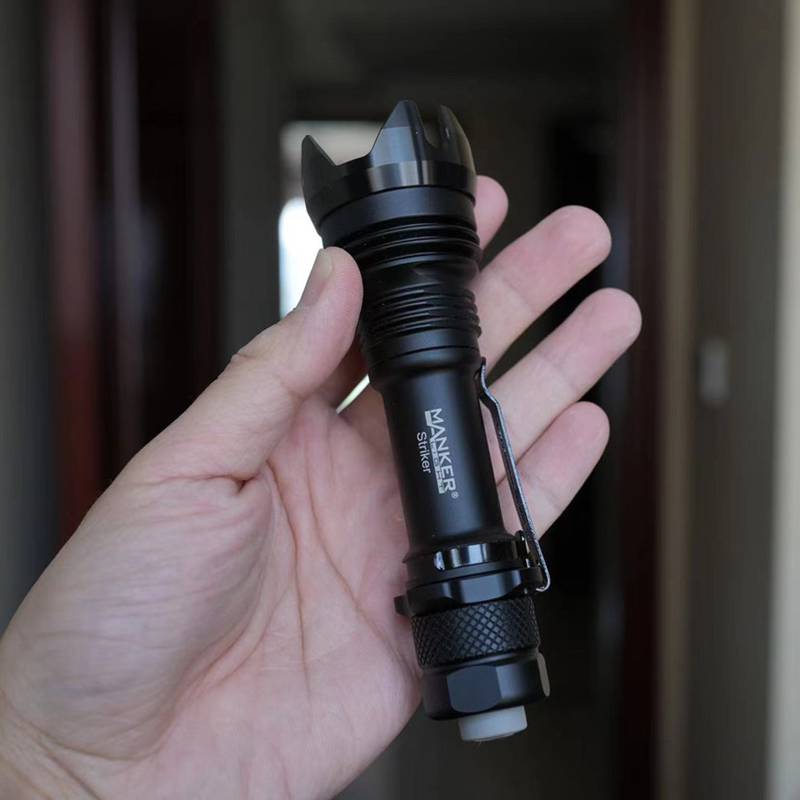 🤝Mankerlight漫客Striker远射战术EDC强光手电筒 黑色 含电池 369