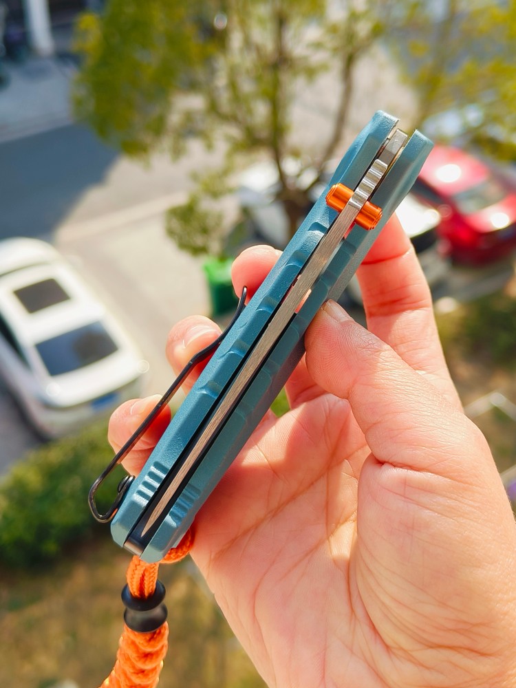 【已出】Benchmade Water Mini Adira MagnaCut钢 Grivory尼龙柄 18065 蓝色 1100