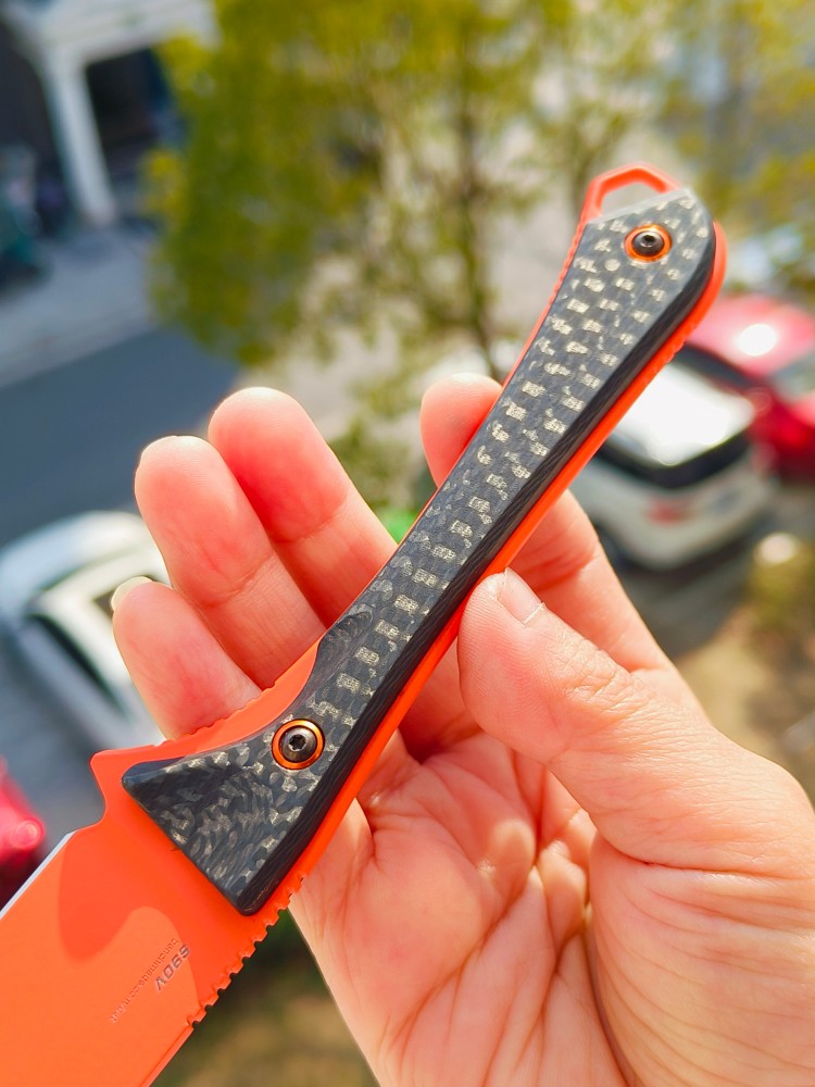 【寄售】Benchmade 15201OR S30V钢 碳纤维贴片 1200