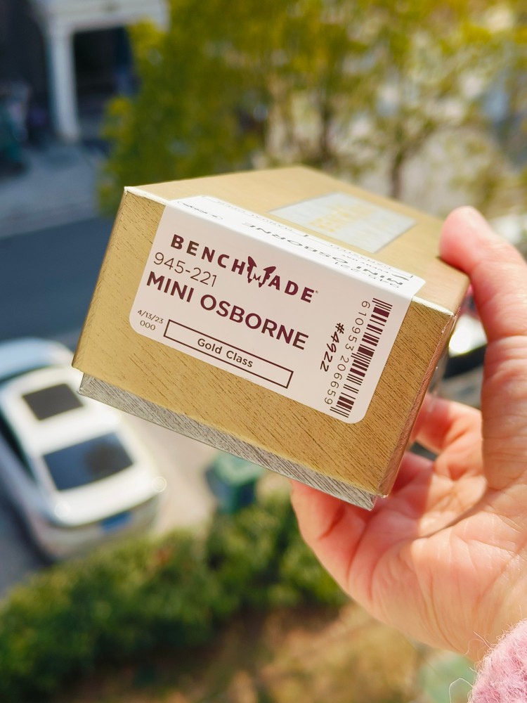 【寄售】Benchmade Gold Class Mini Osborne 大马士革钢 945-221 蓝色 4000