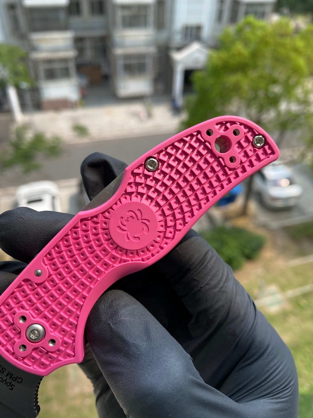 Spyderco  C41PPN5  CPM S30V钢  FRN尼龙手柄   粉色  1080