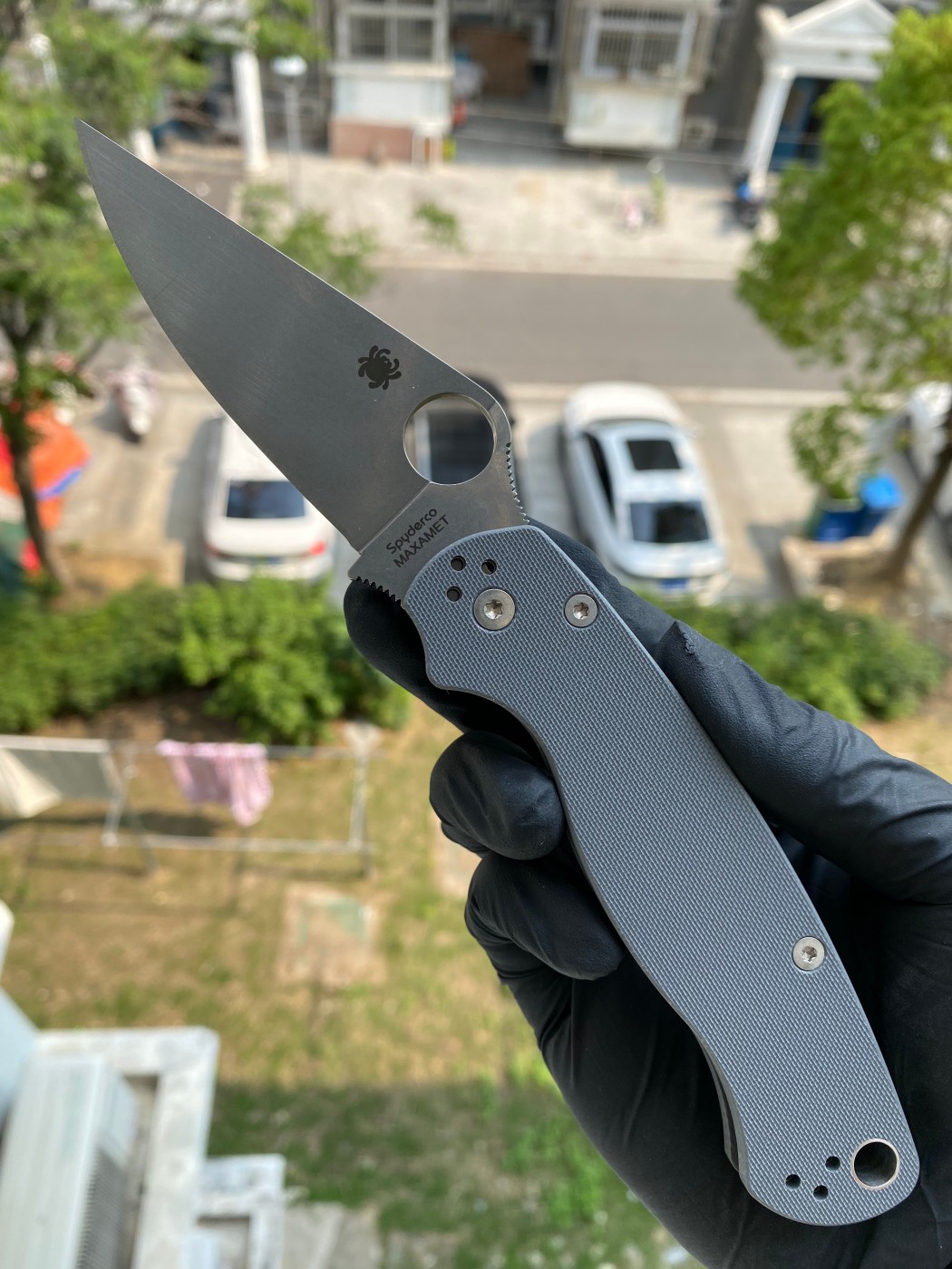 Spyderco  C81GPDGY2  Maxamet®钢   G-10手柄   深灰色  1800