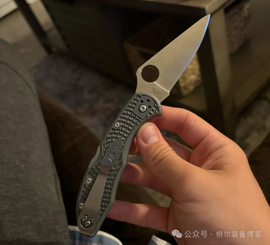轻量重器：Spyderco C11——岩壁上的68克生死博弈 - 装备博客