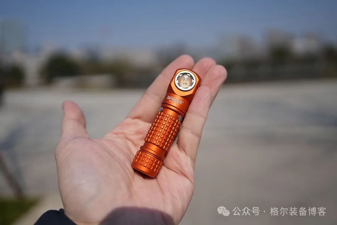 Manker E03H III：漫客照亮户外的全能头灯
