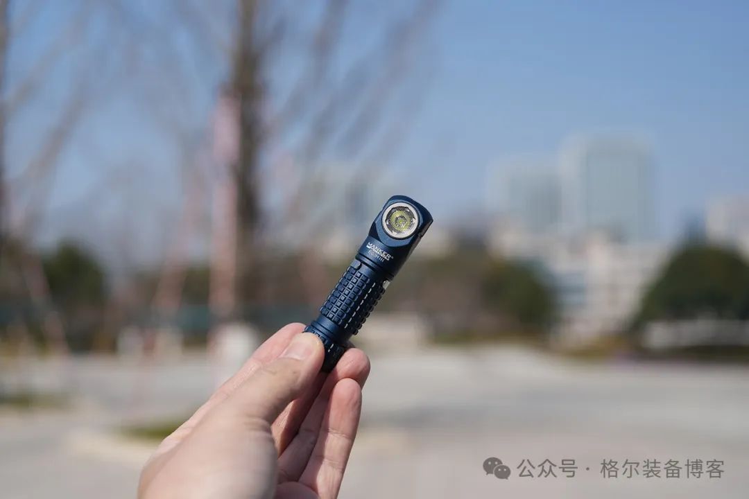 Manker E03H III：漫客照亮户外的全能头灯