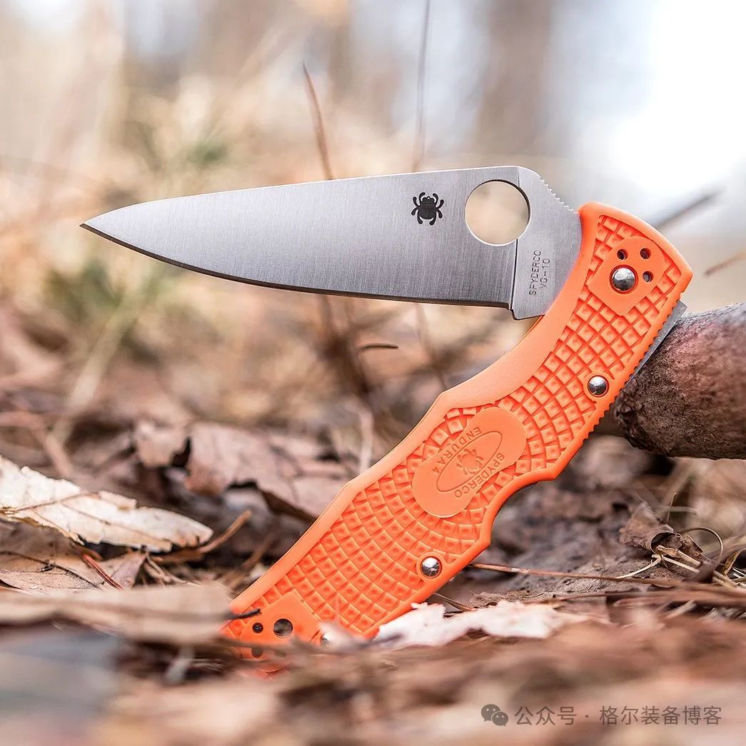 Spyderco C10：经典战术折刀的永恒魅力 - 装备博客