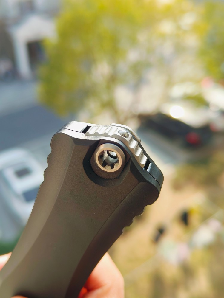 Microtech Hera II 1702-10 黑色 3800