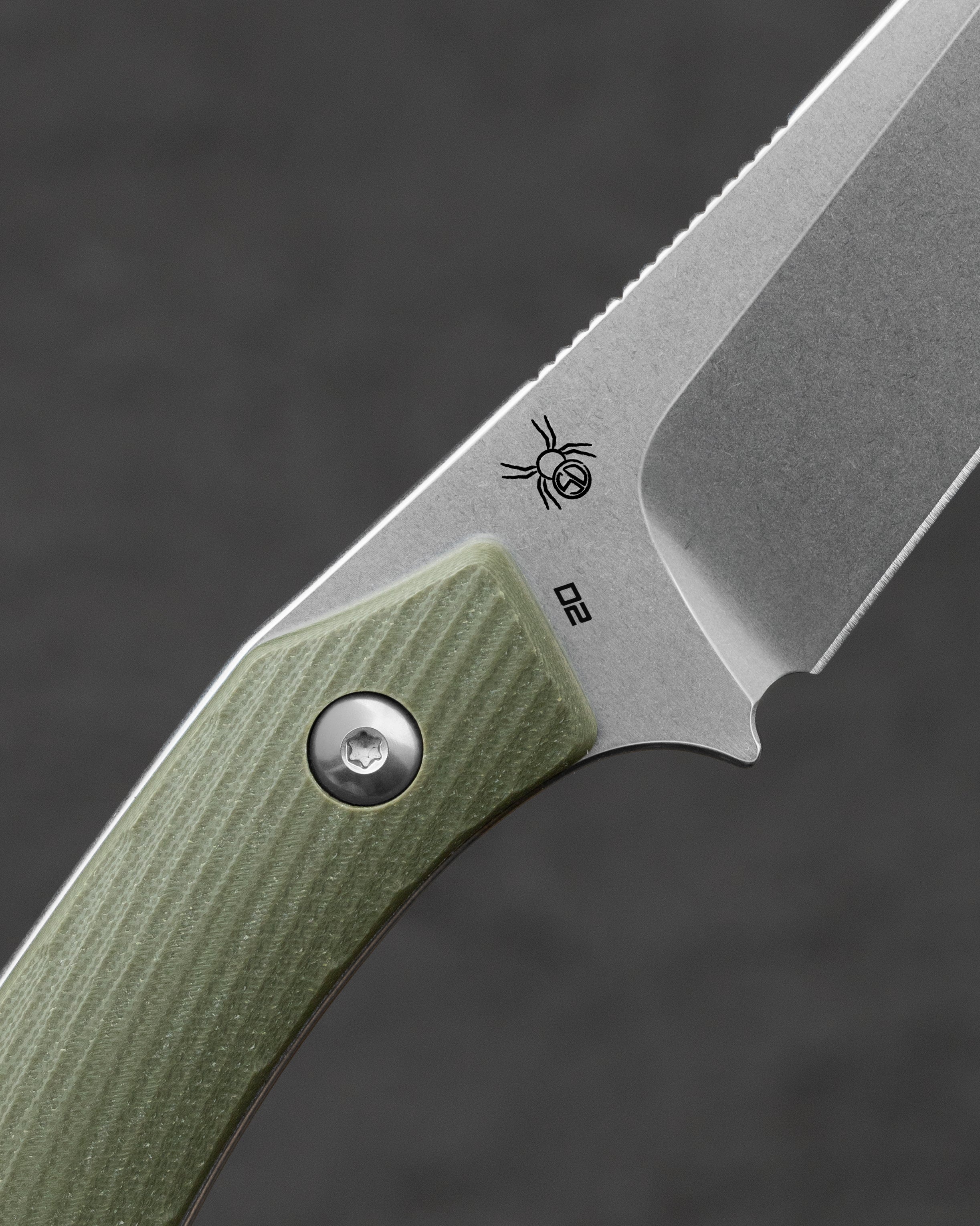 BESTECH STEP   D2钢   G10手柄   BFK06B   绿色  500