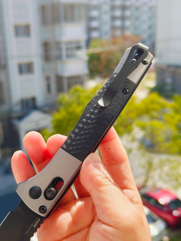【售完】Benchmade 4170BK S90V钢 铝+碳纤维柄 1800