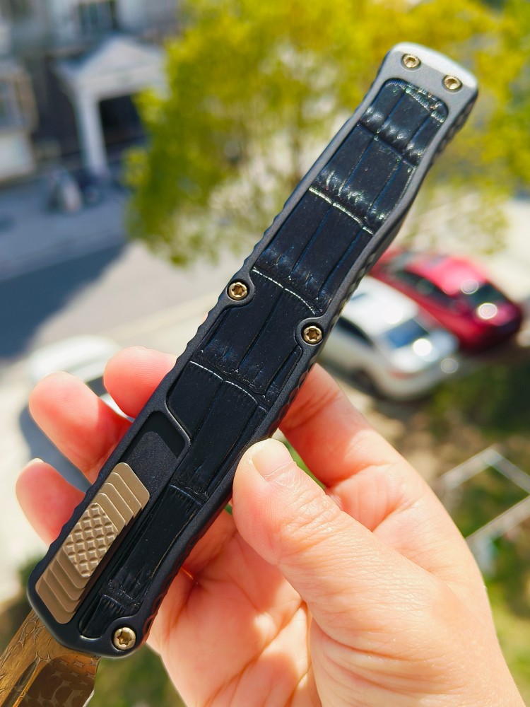 【寄售】Heretic Knives 异教徒 定制版 限量版 大马士革钢 铝+鳄鱼皮 OTF 黑色 9000