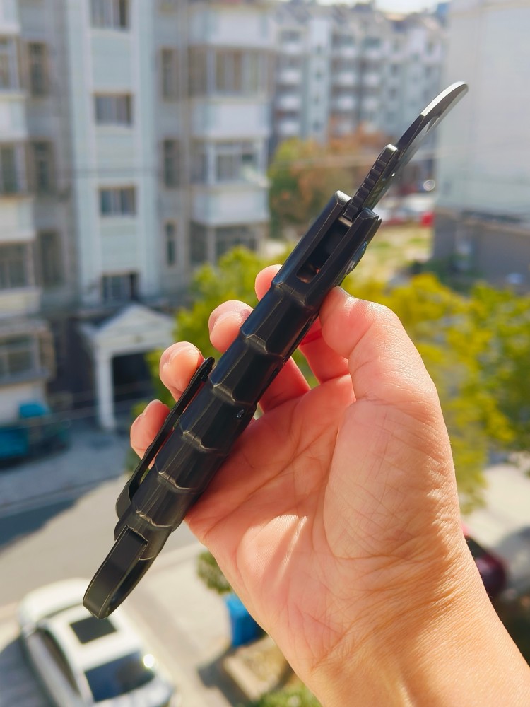 【售完】Rike Knives 瑞克 N690钢 钛柄 750