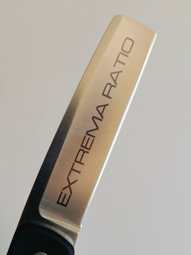 【寄售】极端武力 T-RAZOR SATIN N690钢 铝合金 980
