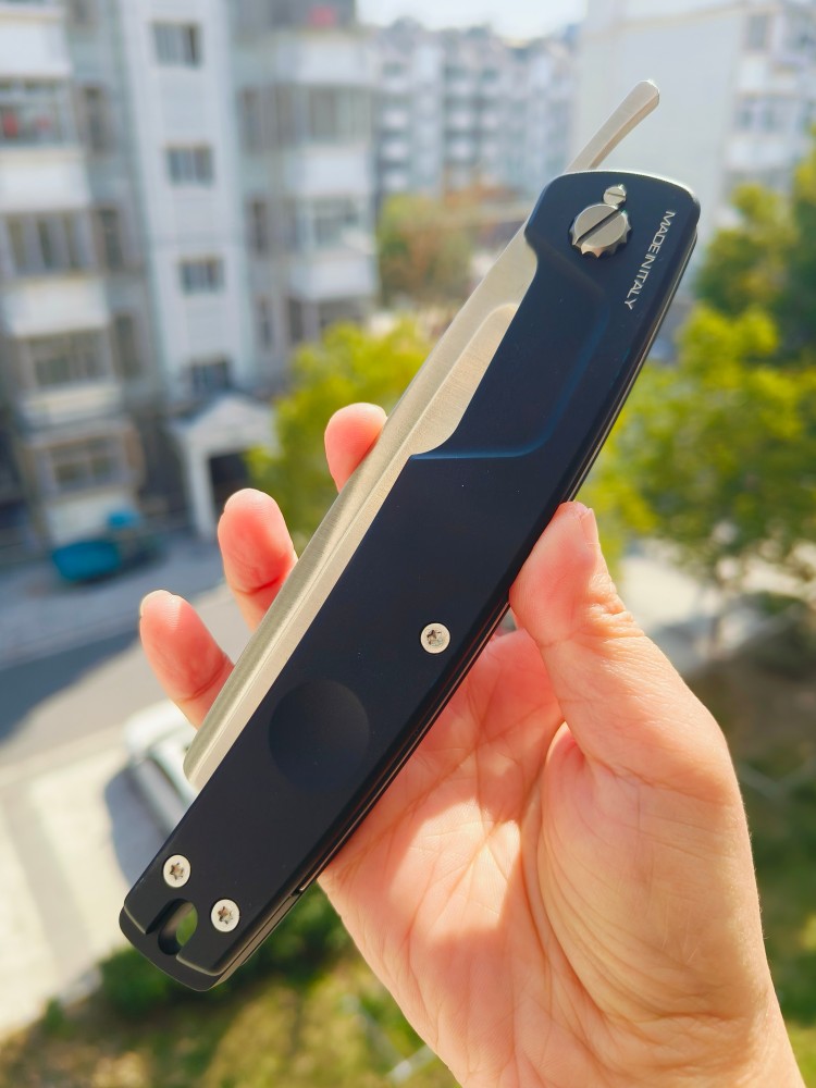 【寄售】极端武力 T-RAZOR SATIN N690钢 铝合金 980