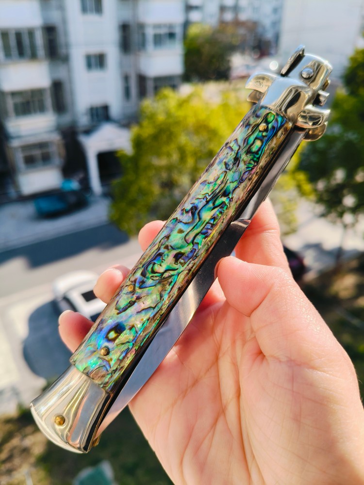 【售完】Latama Cutlery Walt 意大利黑手党经典自动侧跳 440C钢 鲍鱼柄 手工作品 2000