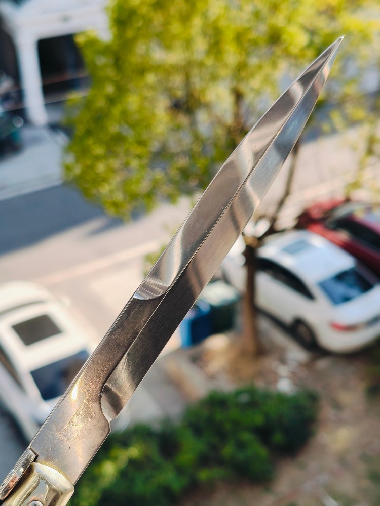 【售完】Latama Cutlery Walt 意大利黑手党经典自动侧跳 440C钢 鲍鱼柄 手工作品 2000
