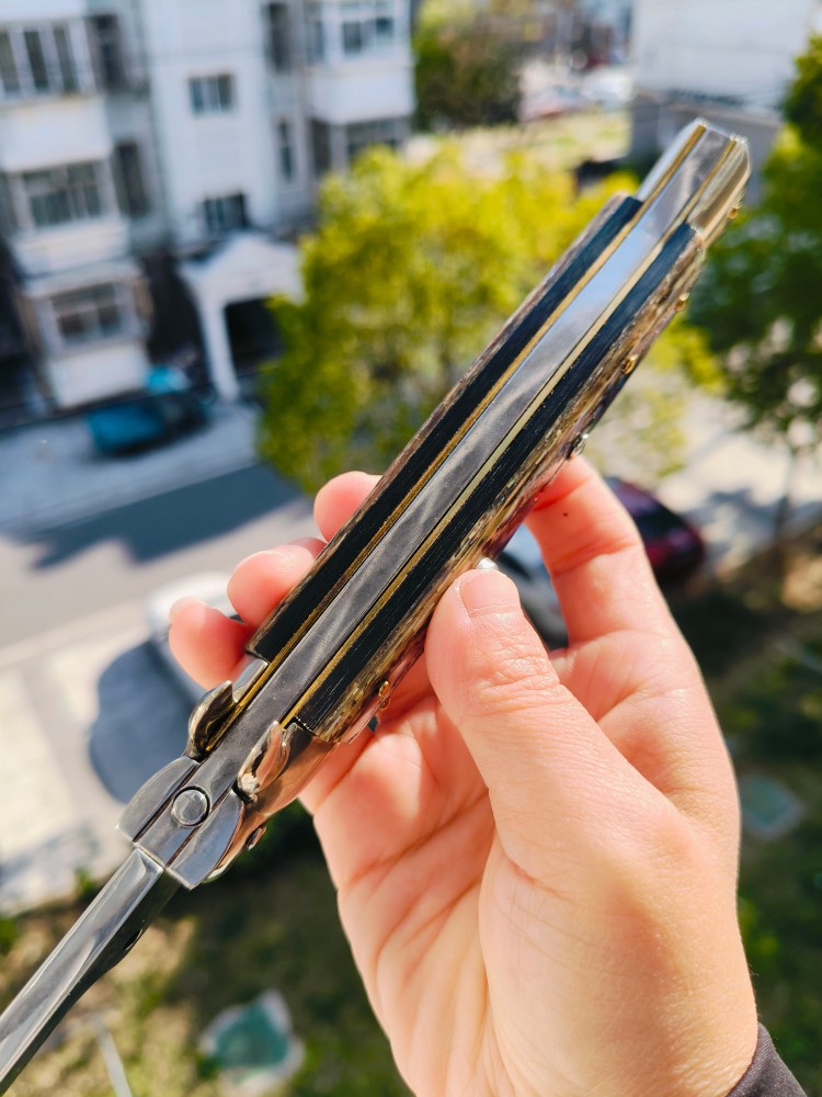 【售完】Latama Cutlery Walt 意大利黑手党经典自动侧跳 440C钢 鲍鱼柄 手工作品 2000
