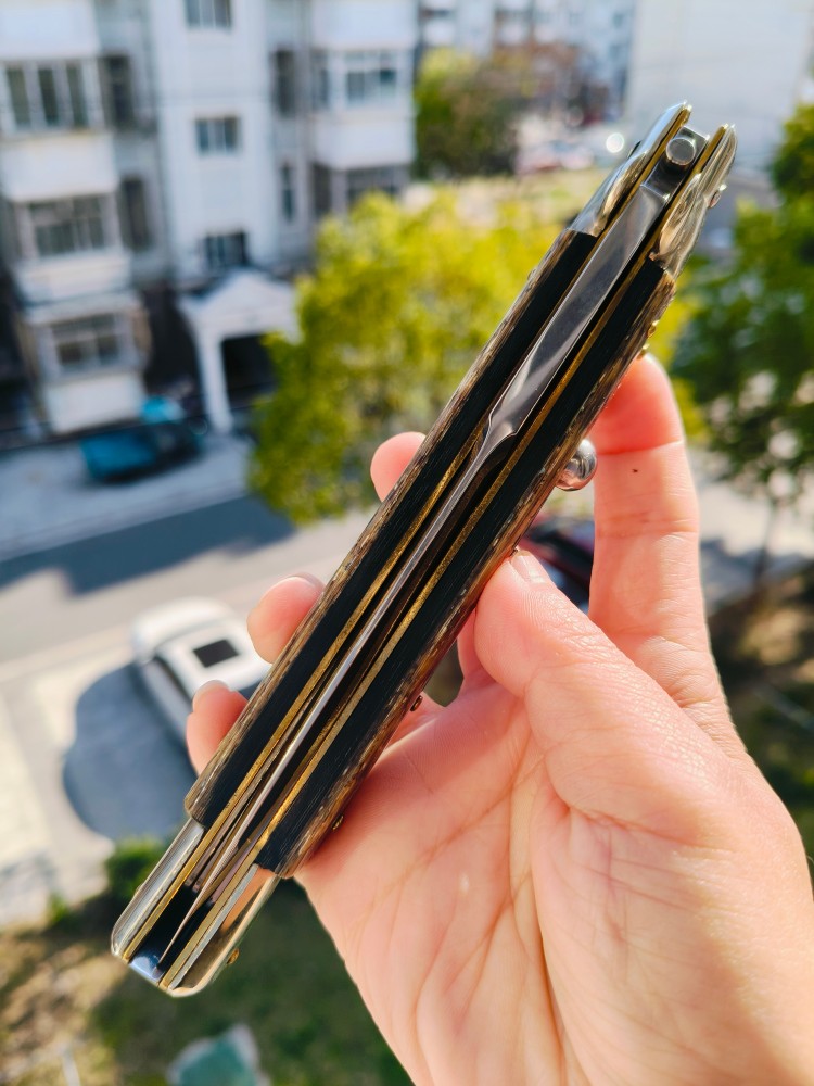 【售完】Latama Cutlery Walt 意大利黑手党经典自动侧跳 440C钢 鲍鱼柄 手工作品 2000