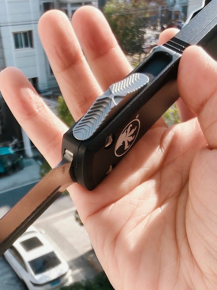 【售完】Microtech 122-10 Ultratech D/E CTS-204P钢 铝合金柄 黑色 1800
