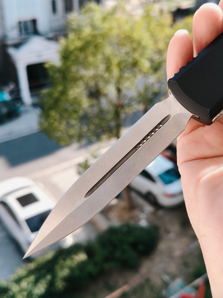 【售完】Microtech 122-10 Ultratech D/E CTS-204P钢 铝合金柄 黑色 1800