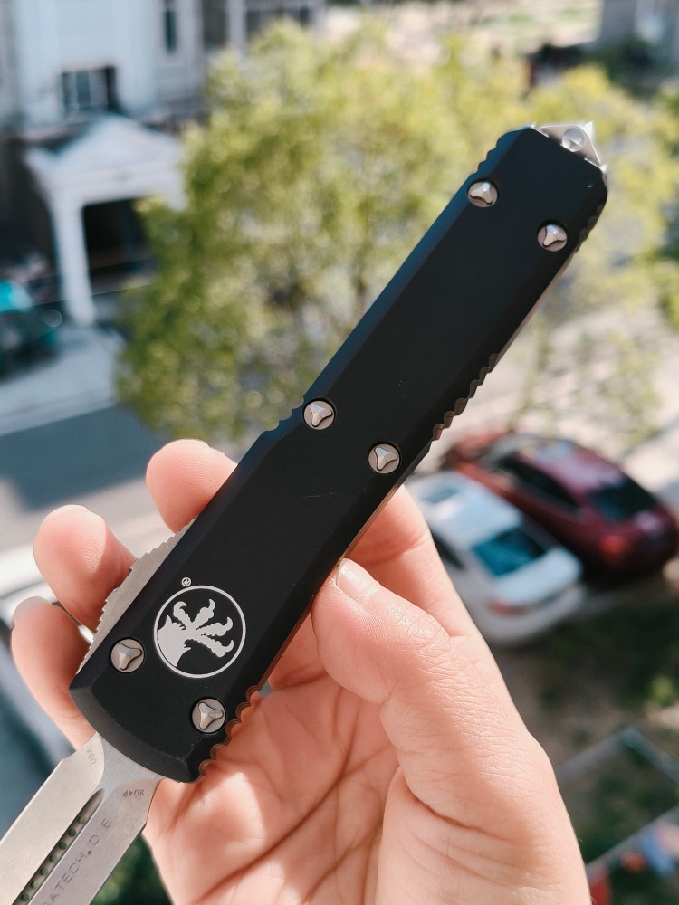 【售完】Microtech 122-10 Ultratech D/E CTS-204P钢 铝合金柄 黑色 1800