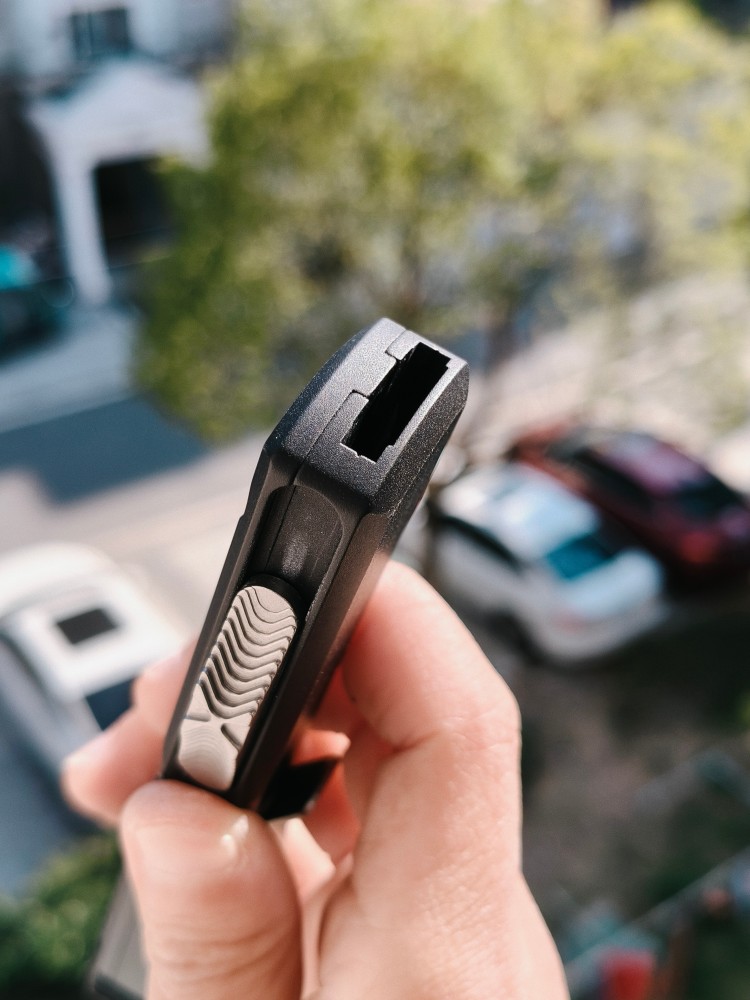 【售完】Microtech 122-10 Ultratech D/E CTS-204P钢 铝合金柄 黑色 1800