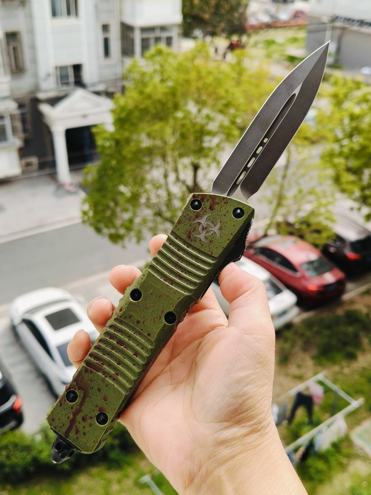 【寄售】Microtech Combat Troodon D/E Outbreak Standard Deep Engraved Signature Series 142-1OBDS 绿色 6800