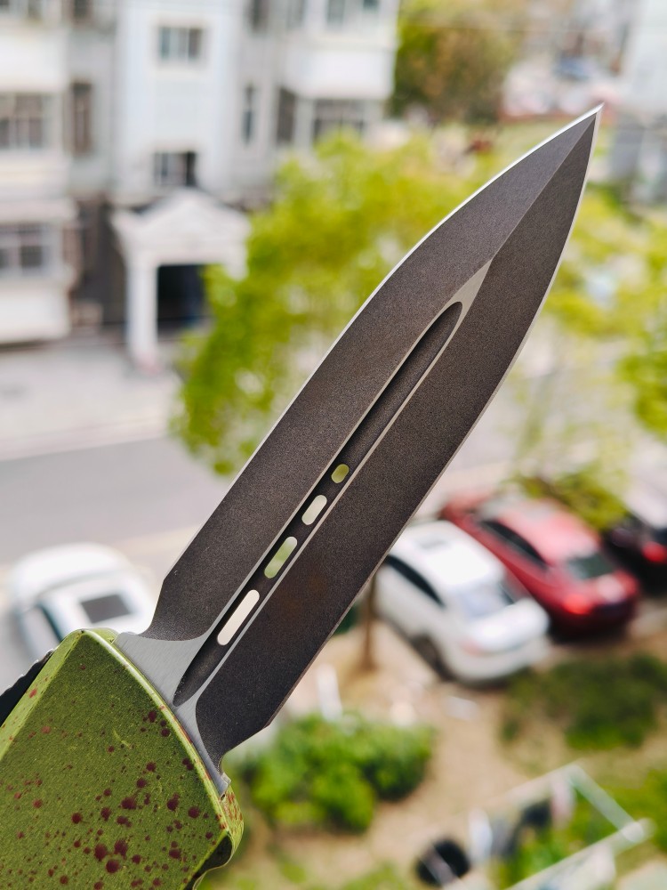 【寄售】Microtech Combat Troodon D/E Outbreak Standard Deep Engraved Signature Series 142-1OBDS 绿色 6800