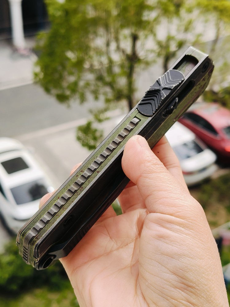 【寄售】Microtech Glykon OTF Knife Tanto Edge Outbreak Finished Handle With | Southern Edges 绿色 5500