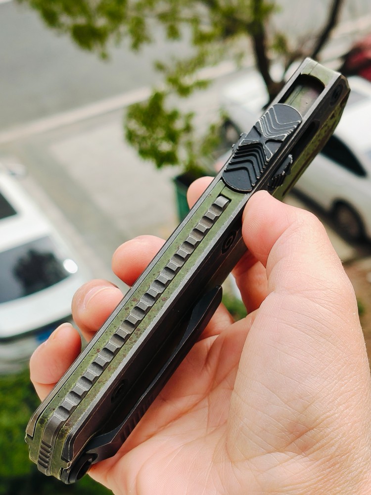 【寄售】Microtech Glykon OTF Knife Tanto Edge Outbreak Finished Handle With | Southern Edges 绿色 5500