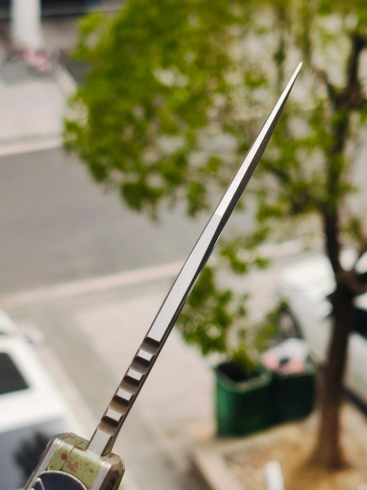 【寄售】Microtech Glykon OTF Knife Tanto Edge Outbreak Finished Handle With | Southern Edges 绿色 5500
