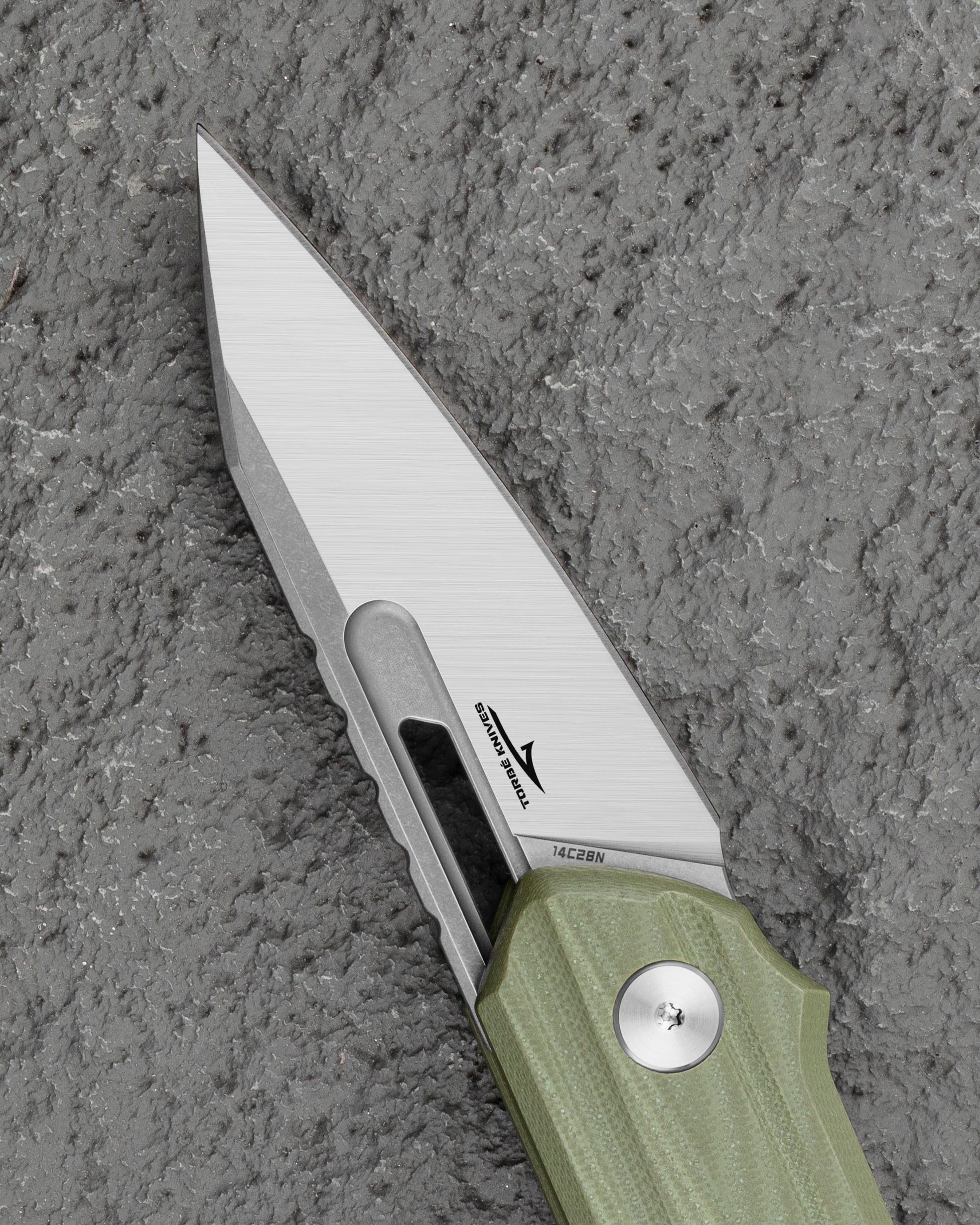 BESTECH TODDLER 14C28N钢 G10手柄 BG64B 460 绿色