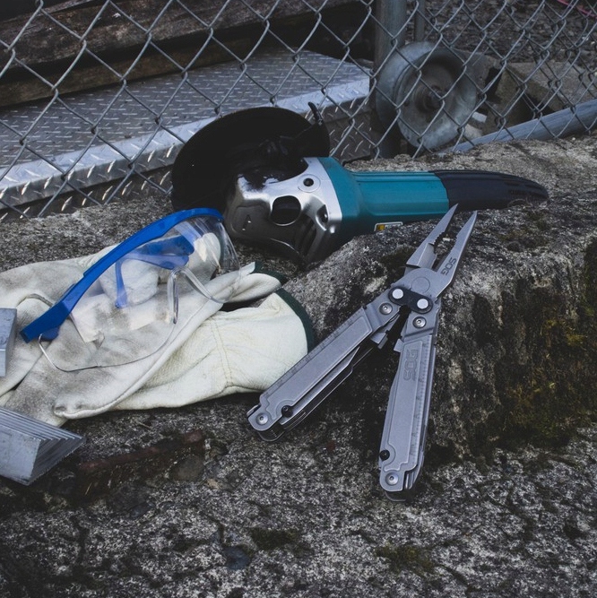 SOG PA3001 PowerAccess Assist MT SOG索格多功能工具 银色