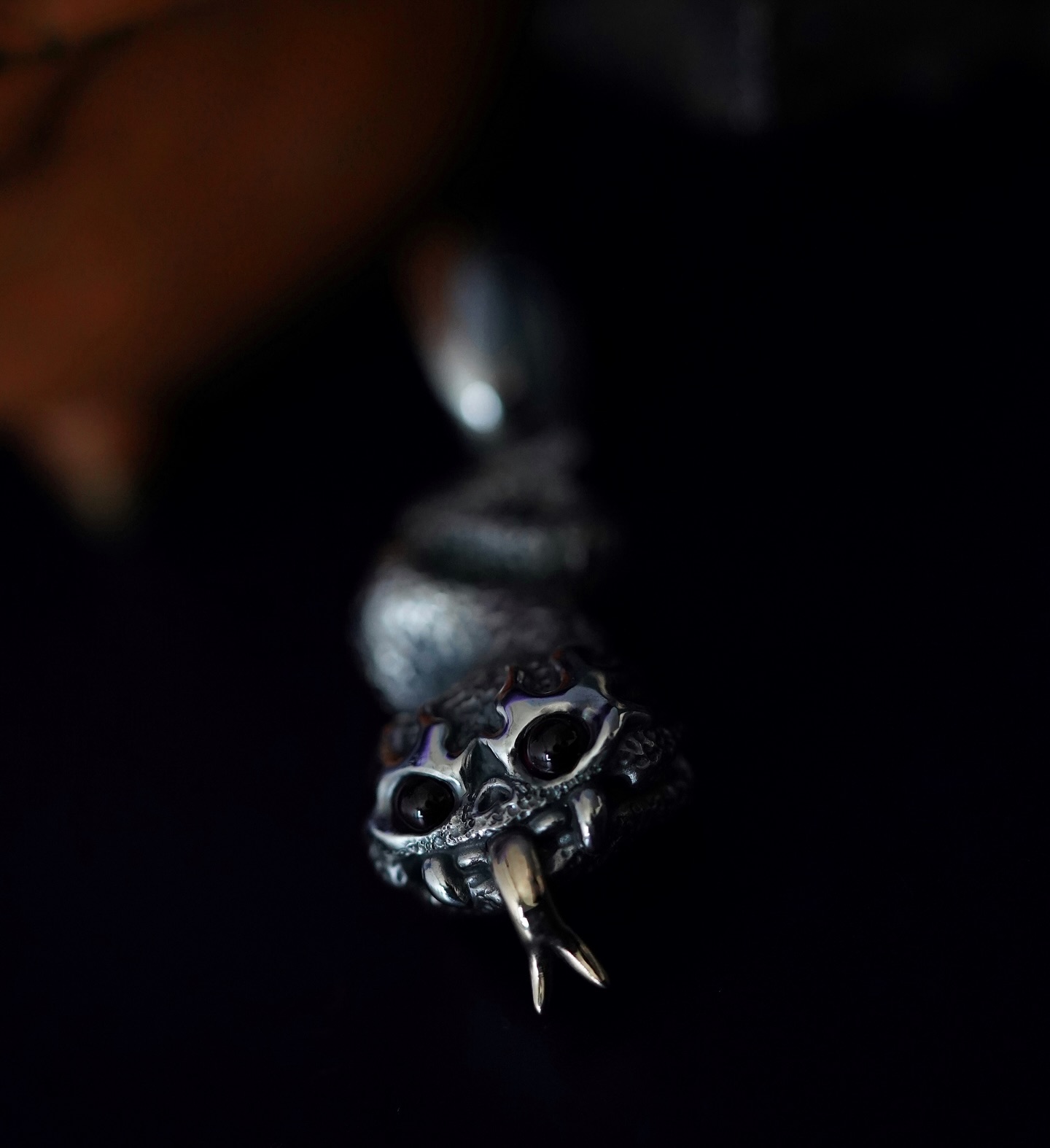 Phaseobjects Snake Pendant 俄罗斯过去是蛇形吊坠