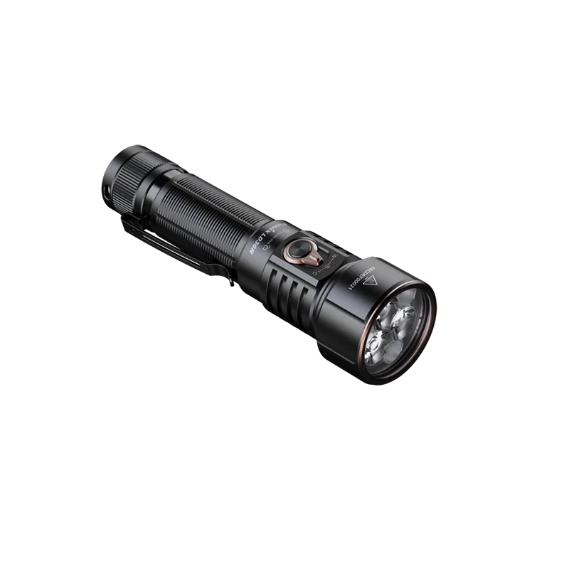 Fenix LD36R 户外高性能强光手电筒 黑色 含21700锂电池1节 3600流明 385米射程 765