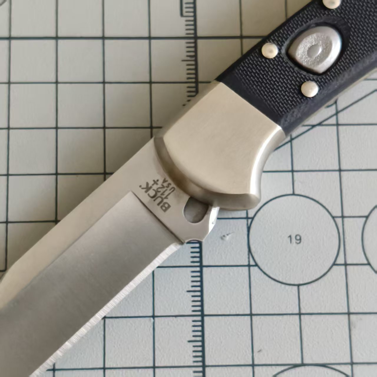 【特惠】BUCK 0110BKSA-B S30V钢 BOS标 AUTO G-10柄 折叠猎人 1350