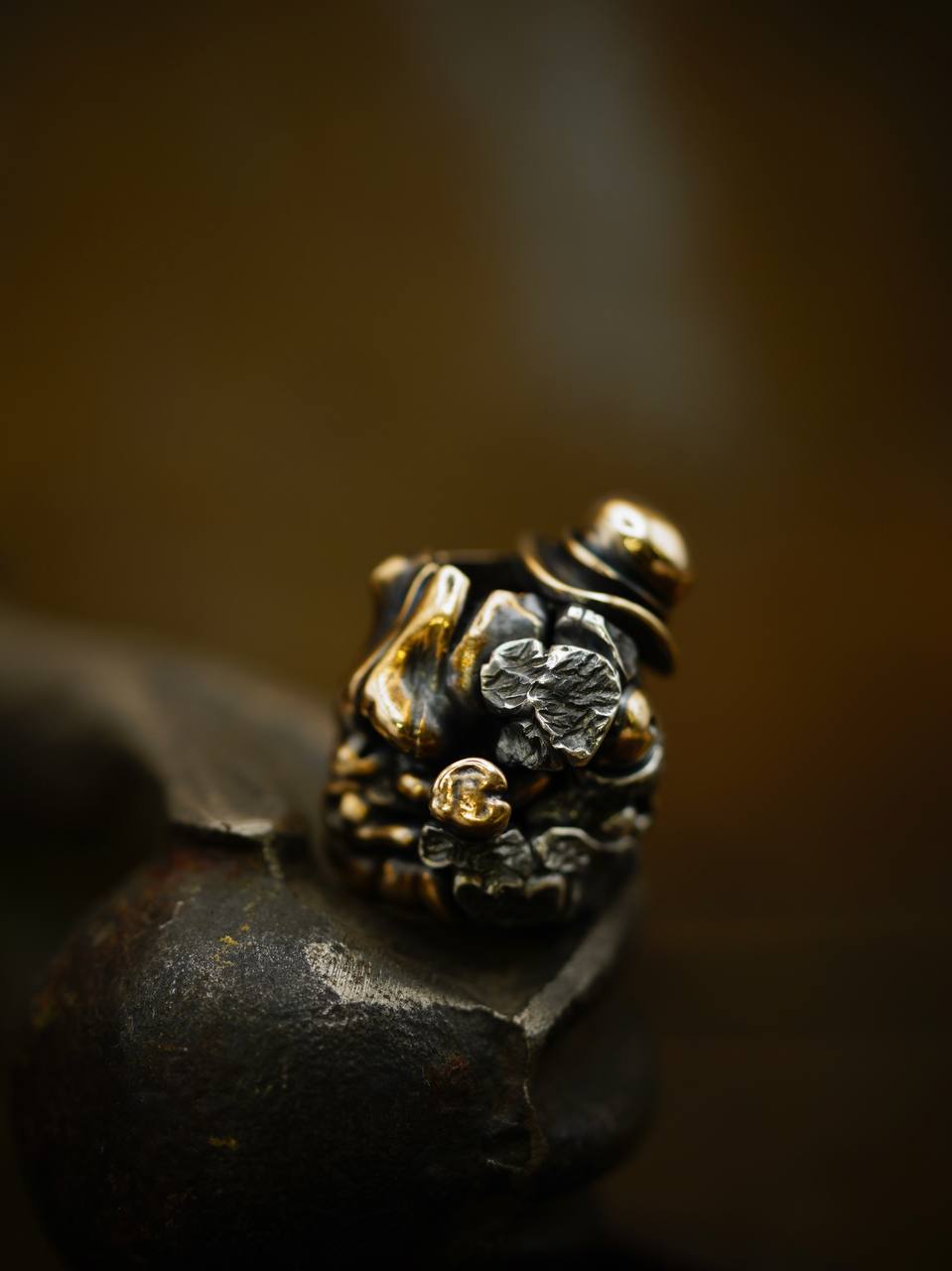 【非卖品】Phase Objects Stone Man 俄罗斯过去式石头人定制刀坠吊坠 One Off