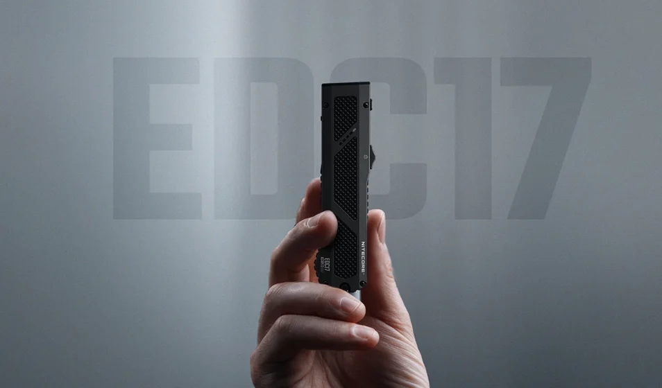 不同场景，1灯全搞定！奈特科尔EDC17三光源超薄EDC手电